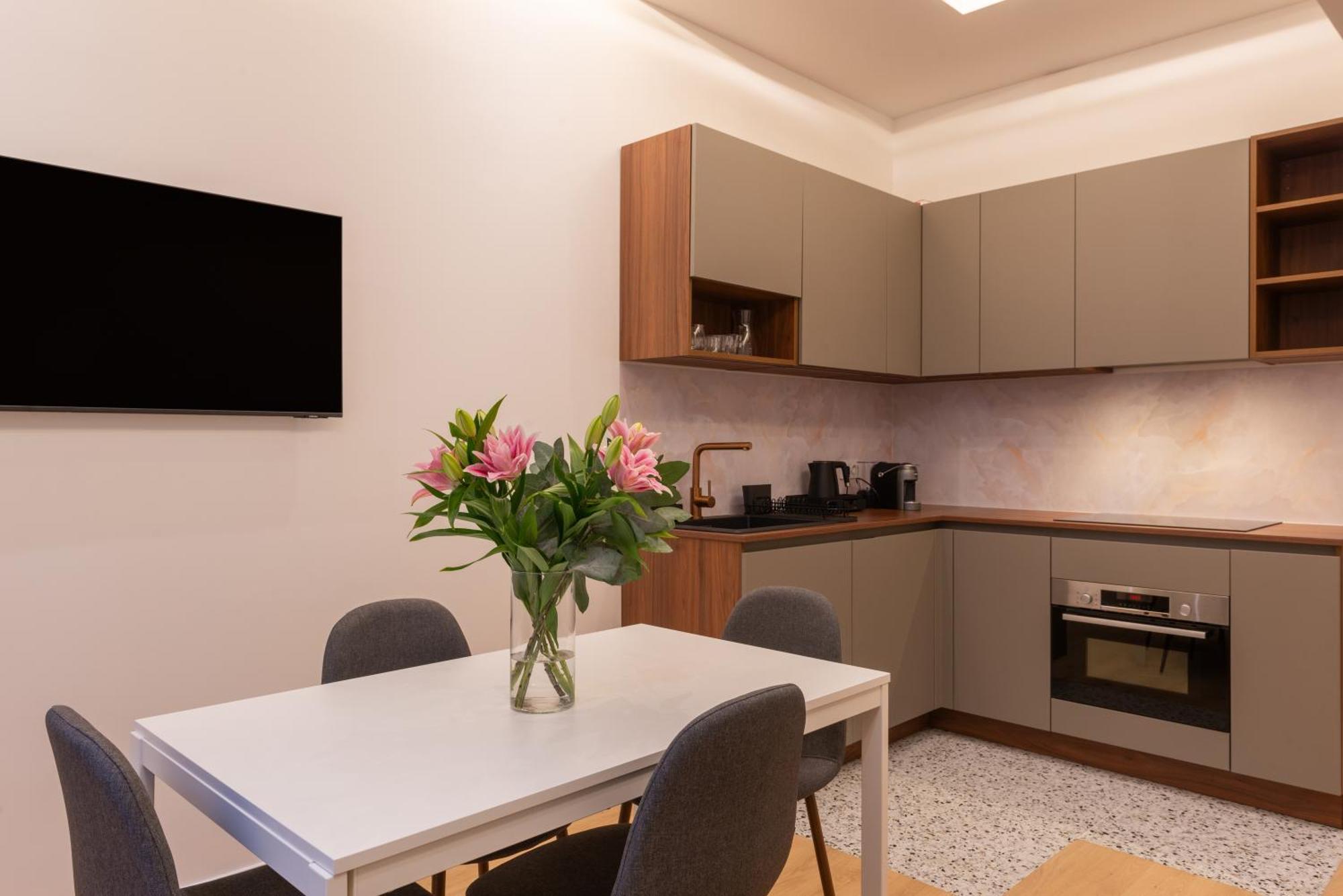 Appartement Faubourg Station Parijs